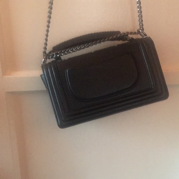 Genuine high quality PU leather brand new handbag - Picture 4 of 4